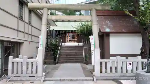  六本木天祖神社の鳥居