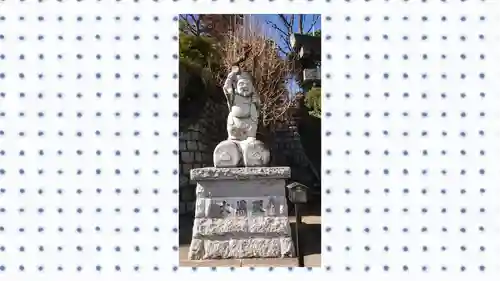 品川神社の像