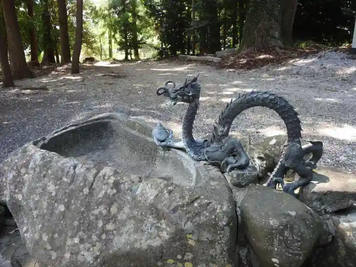 岡神社(滋賀県)
