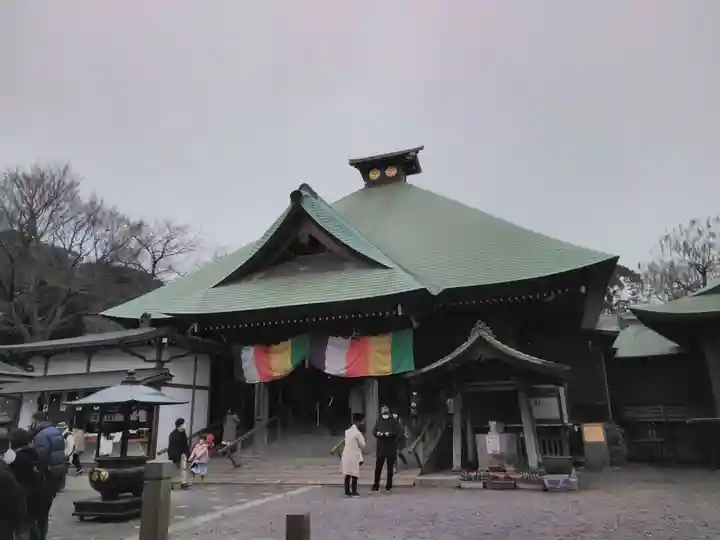弘明寺の本殿・本堂