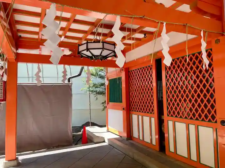 豊栄稲荷神社の{uncategorized: "未分類", other: "その他", undefined: "問題あり", building: "その他建物", grave: "お墓", sacred_gate: "鳥居", guardian: "狛犬", statue: "像", buddha: "仏像", history: "歴史", nature: "自然", garden: "庭園", animal: "動物", pagoda: "塔", temizu: "手水舎", mountain_gate: "山門・神門", sanctuary: "本殿・本堂", subordinate: "末社・摂社", art: "芸術", scenery: "景色", jizo: "地蔵", ema: "絵馬", goshuin: "御朱印", omikuji: "おみくじ", items: "授与品その他", amulet: "お守り", goshuincho: "御朱印帳", eats: "食事", festival: "お祭り", votive_dance: "神楽", shichigosan: "七五三参", wedding: "結婚式", experience: "体験その他", initially: "初詣", around: "周辺", anti_infection: "感染症対策"}