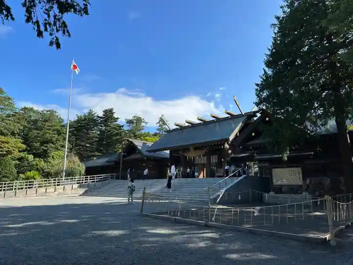 北海道神宮の山門・神門