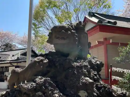 前原御嶽神社の狛犬