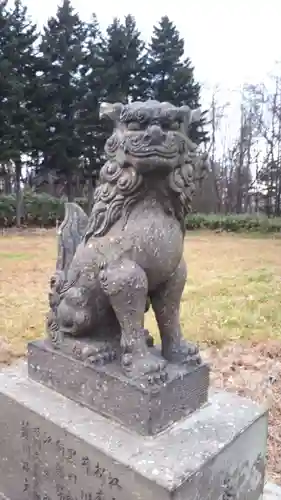 聚富神社の狛犬