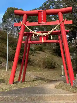 萩尾稲荷神社の鳥居
