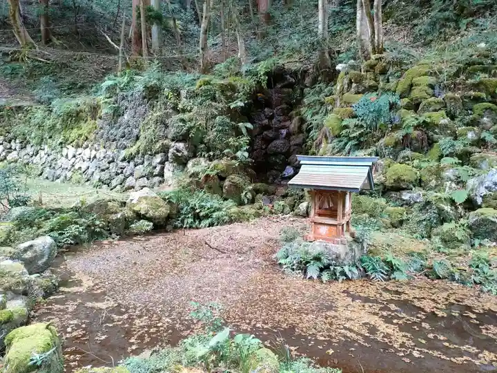 横蔵寺の末社・摂社