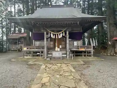 坪沼八幡神社の本殿・本堂