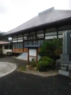 来迎寺の本殿・本堂