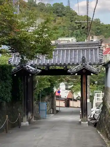 徳光院の山門・神門