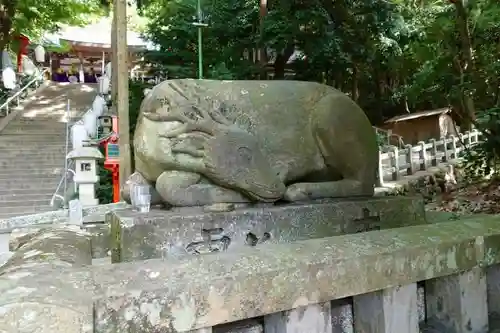 枚岡神社の狛犬