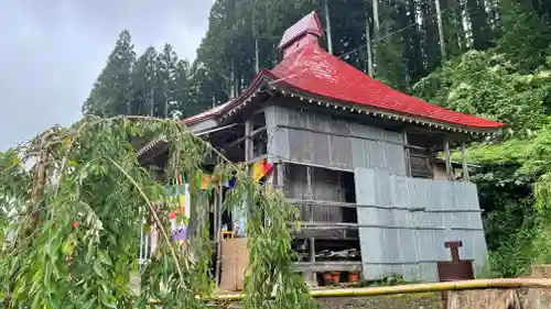 慈雲山　明学院の本殿