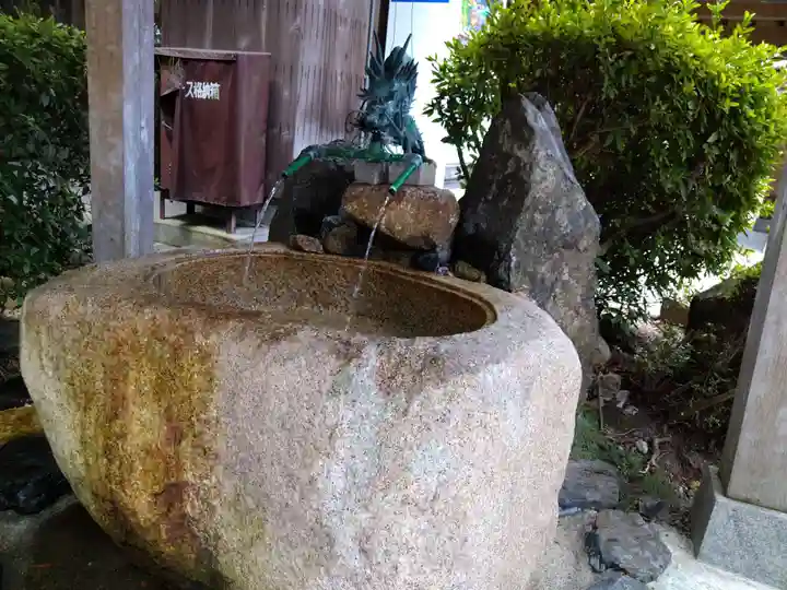 御上神社の手水舎