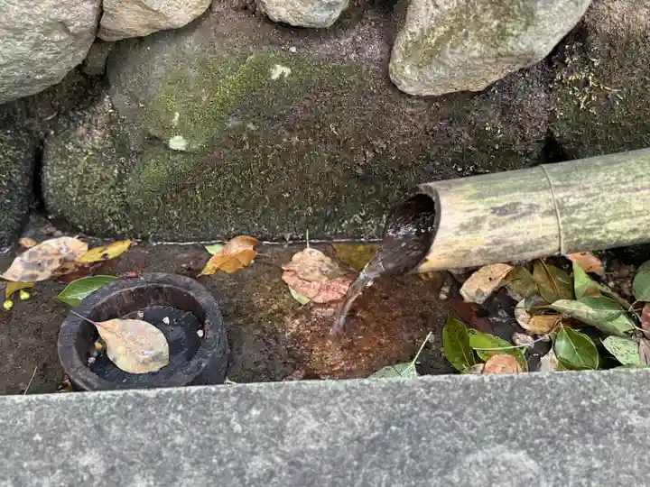 枚岡神社の庭園