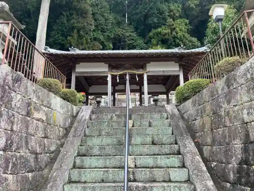 天神社の本殿