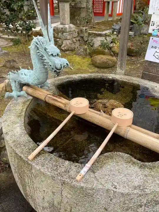 粟田神社の手水舎