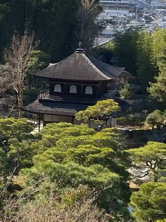 慈照寺(慈照禅寺・銀閣寺)の{uncategorized: "未分類", other: "その他", undefined: "問題あり", building: "その他建物", grave: "お墓", sacred_gate: "鳥居", guardian: "狛犬", statue: "像", buddha: "仏像", history: "歴史", nature: "自然", garden: "庭園", animal: "動物", pagoda: "塔", temizu: "手水舎", mountain_gate: "山門・神門", sanctuary: "本殿・本堂", subordinate: "末社・摂社", art: "芸術", scenery: "景色", jizo: "地蔵", ema: "絵馬", goshuin: "御朱印", omikuji: "おみくじ", items: "授与品その他", amulet: "お守り", goshuincho: "御朱印帳", eats: "食事", festival: "お祭り", votive_dance: "神楽", shichigosan: "七五三参", wedding: "結婚式", experience: "体験その他", initially: "初詣", around: "周辺", anti_infection: "感染症対策"}