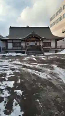 光明寺の本殿・本堂