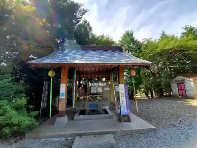 滑川神社 - 仕事と子どもの守り神の手水舎