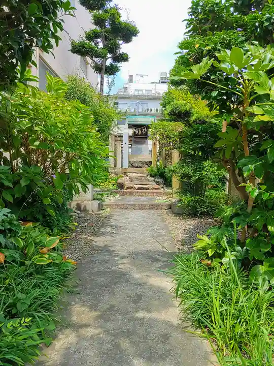 三狐神社のその他建物