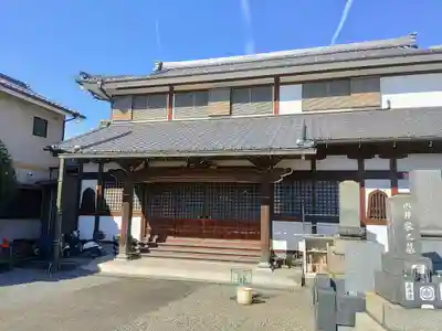 観音寺の本殿・本堂