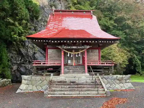 厳竜神社(岩手県)