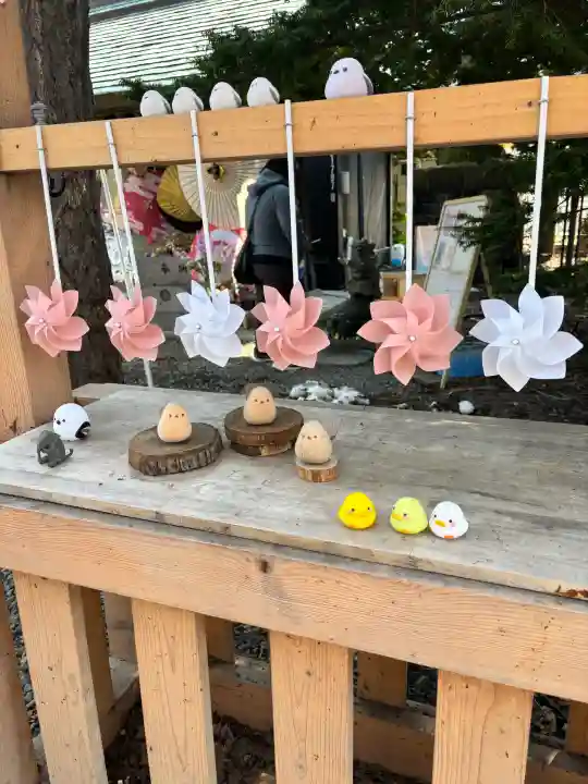 札幌諏訪神社の像