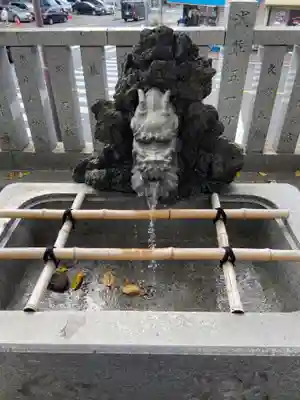 浅草富士浅間神社の手水舎
