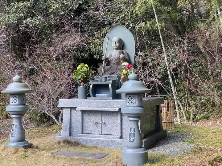 国束寺(三重県)