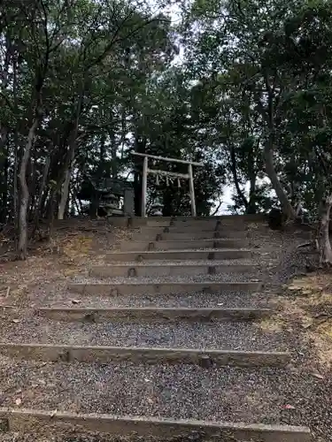 東ヶ丘神社の鳥居