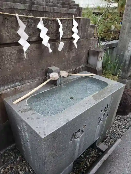 日比谷神社の手水舎