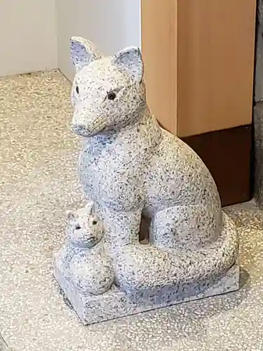 初音森神社の狛犬