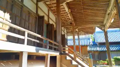 光泉寺の本殿・本堂