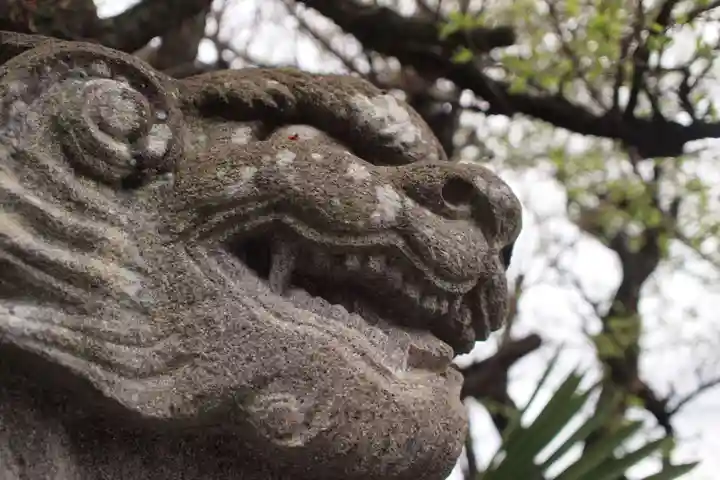 山八幡神社の狛犬