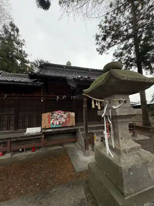 浅沼八幡宮の{uncategorized: "未分類", other: "その他", undefined: "問題あり", building: "その他建物", grave: "お墓", sacred_gate: "鳥居", guardian: "狛犬", statue: "像", buddha: "仏像", history: "歴史", nature: "自然", garden: "庭園", animal: "動物", pagoda: "塔", temizu: "手水舎", mountain_gate: "山門・神門", sanctuary: "本殿・本堂", subordinate: "末社・摂社", art: "芸術", scenery: "景色", jizo: "地蔵", ema: "絵馬", goshuin: "御朱印", omikuji: "おみくじ", items: "授与品その他", amulet: "お守り", goshuincho: "御朱印帳", eats: "食事", festival: "お祭り", votive_dance: "神楽", shichigosan: "七五三参", wedding: "結婚式", experience: "体験その他", initially: "初詣", around: "周辺", anti_infection: "感染症対策"}