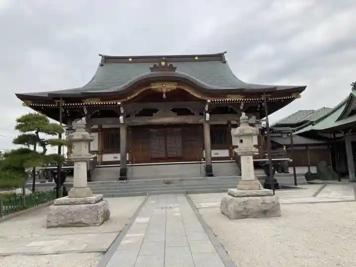 大念寺の本殿・本堂