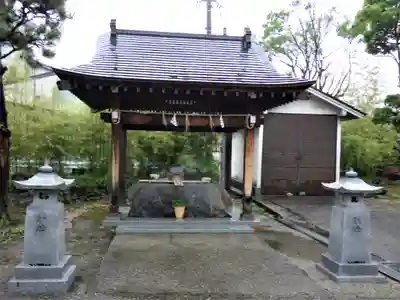 於保多神社の手水舎