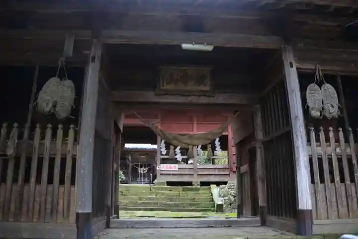 田村神社の山門・神門