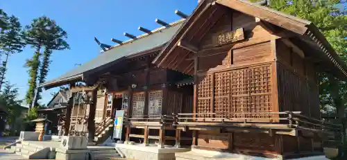 西根神社の本殿