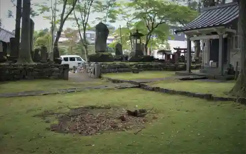 磐裂神社の本殿・本堂