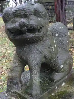 興国神社の狛犬