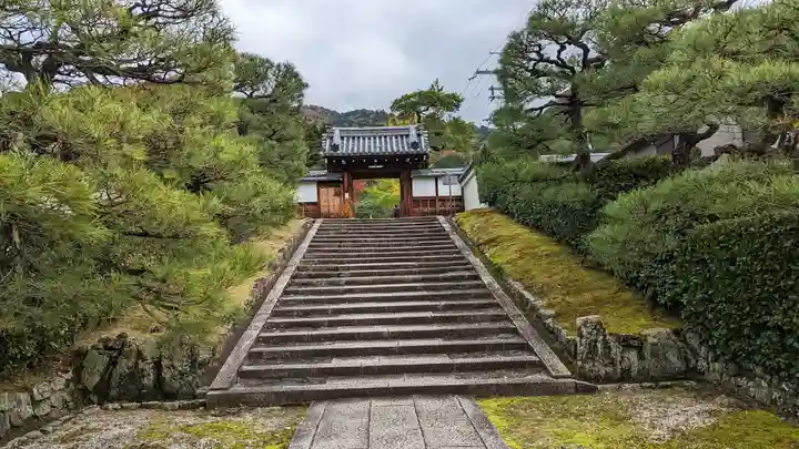 霊鑑寺門跡(京都府)