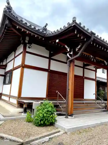 観音寺の本殿・本堂