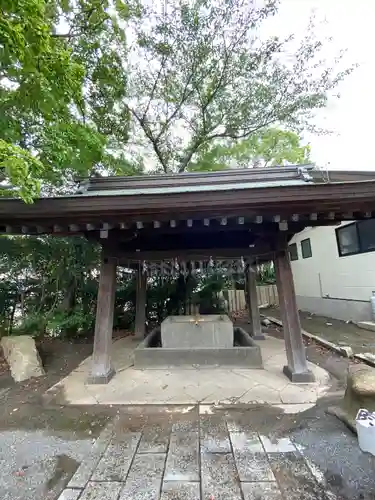 豊山八幡神社の手水舎