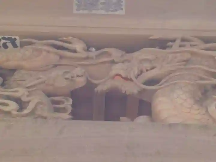 堀出神社の芸術