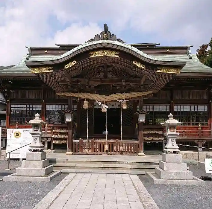 葛原八幡神社の本殿・本堂