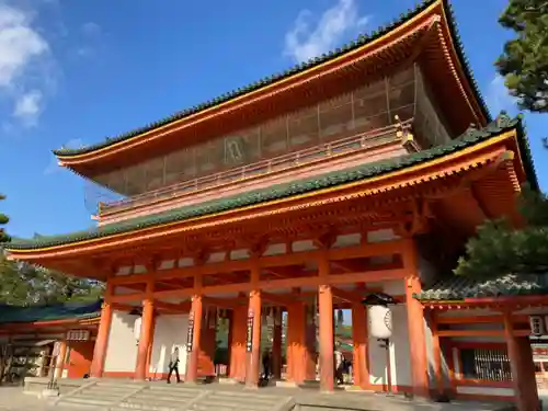 平安神宮の山門・神門