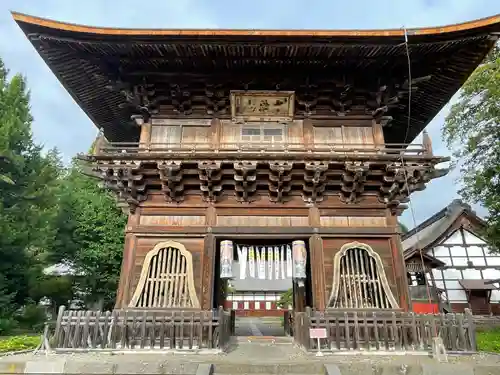 長勝寺の山門