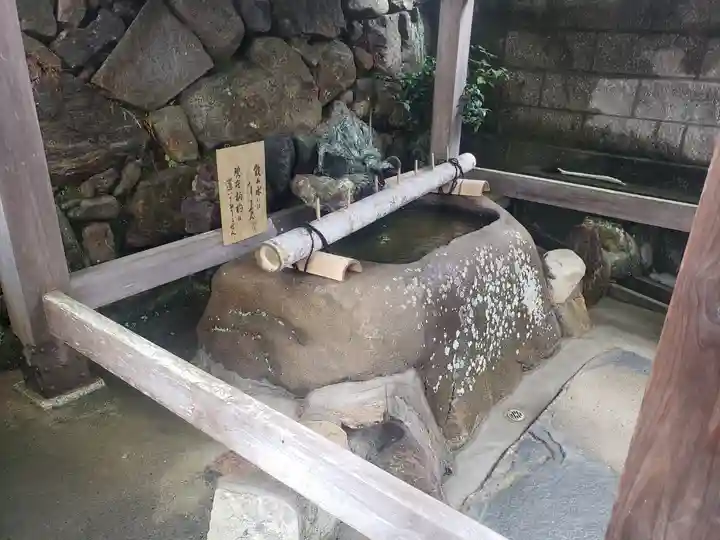 常福寺の手水舎