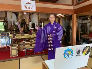 普門寺(切り絵御朱印発祥の寺)の本殿・本堂(2021年09月23日(木) 18時54分09秒投稿)