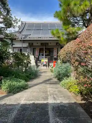 光胤山 大野本光寺の本殿・本堂